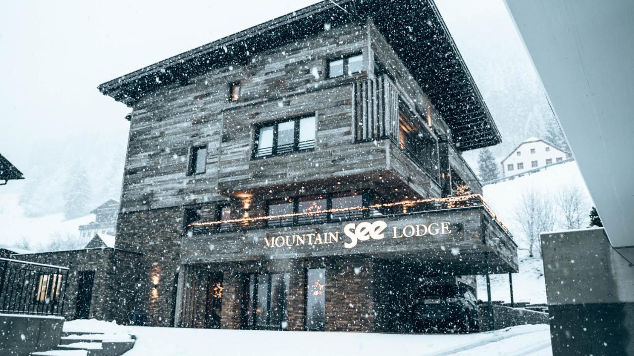 Mountain See Lodge Exterior photo